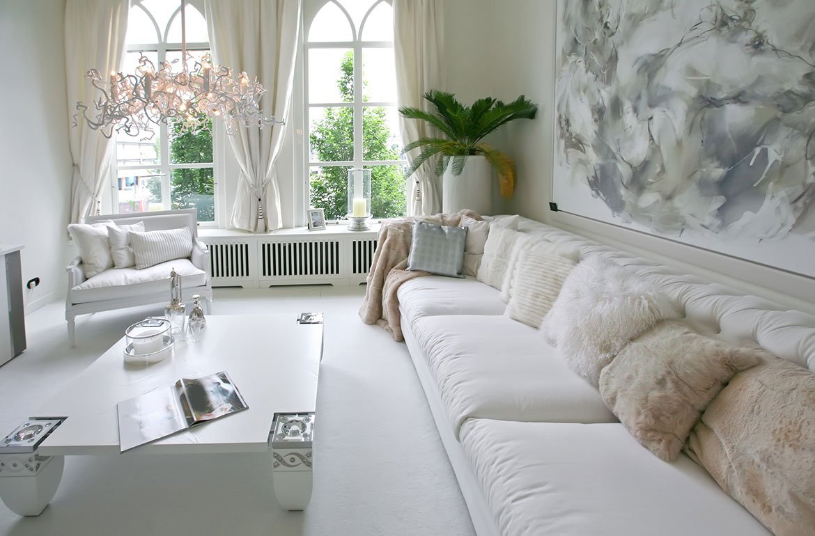 Ample apartment