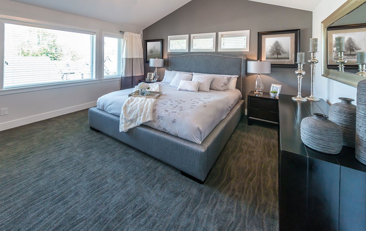 55 Modern apartment